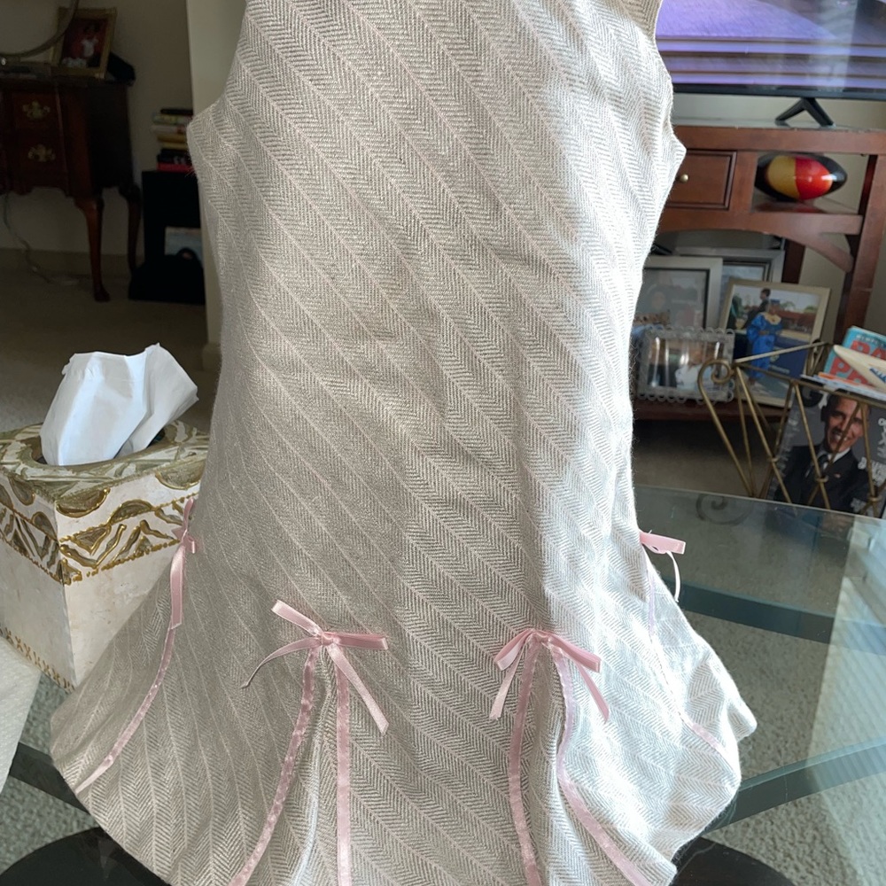 2 piece set by Helena in all linen. Size 2T